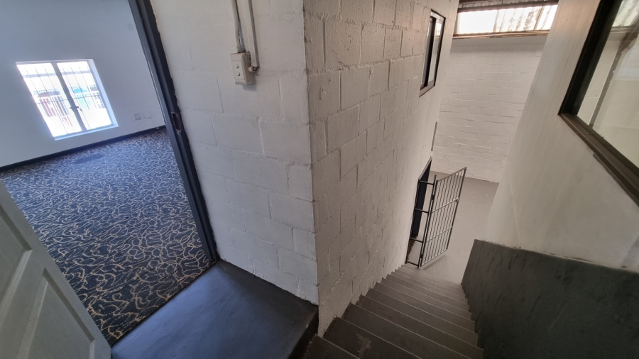 To Let commercial Property for Rent in Woodstock Western Cape